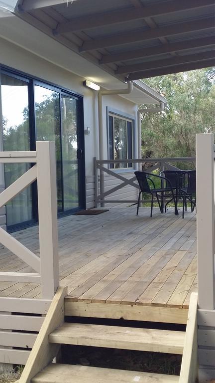 Lilacs Waterfront Villas & Cottages Όλμπανι Εξωτερικό φωτογραφία